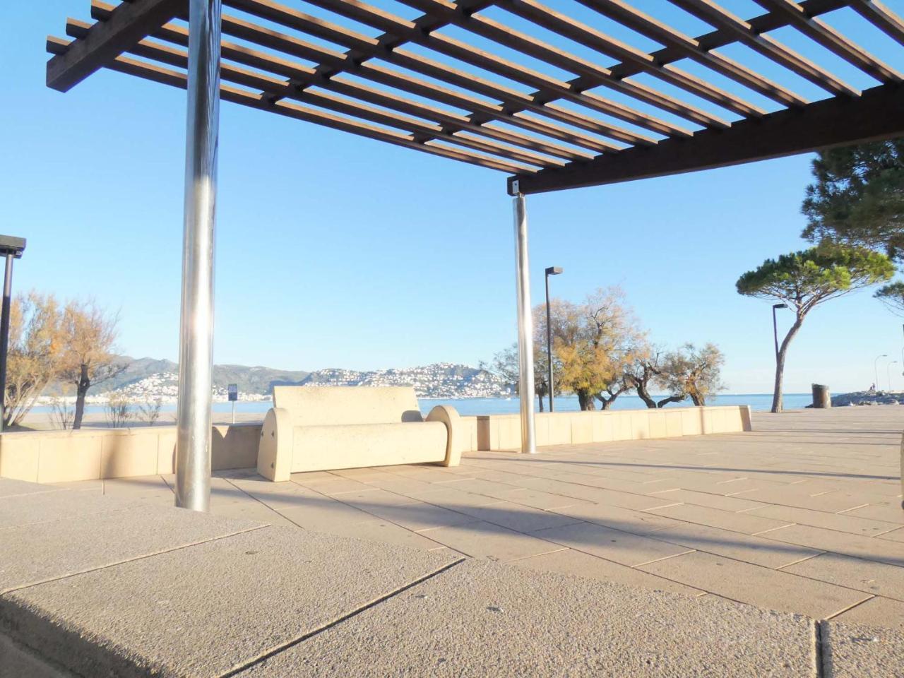 Mare Nostrum 132 Rosas Exterior foto